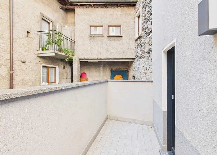 Court House Sonvico * Lugano